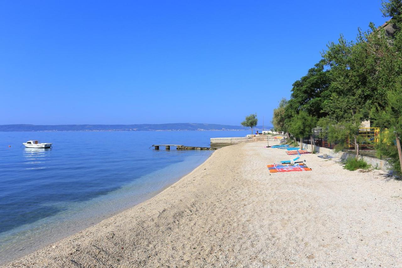 Family Friendly Apartments With A Swimming Pool Kastel Kambelovac, Kastela - 18117 외부 사진